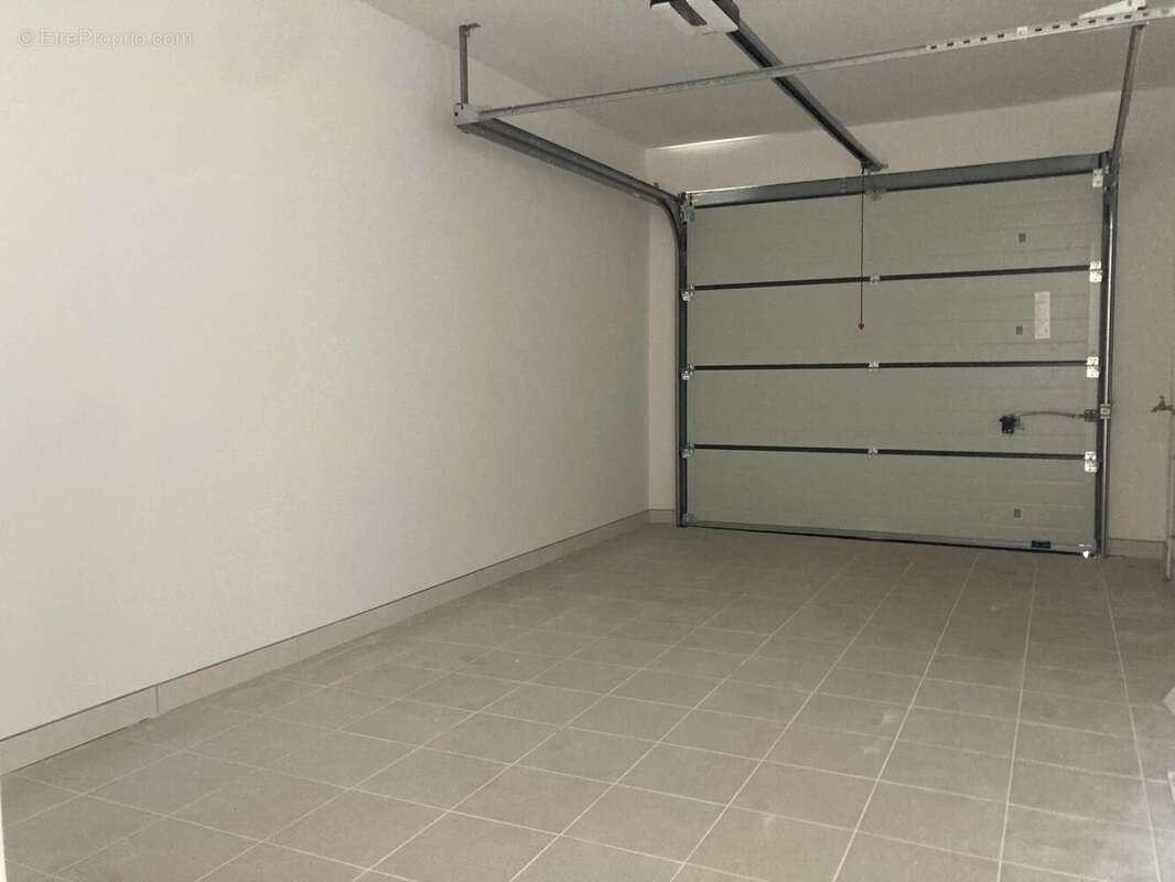 Maison à VAUX-SUR-MER