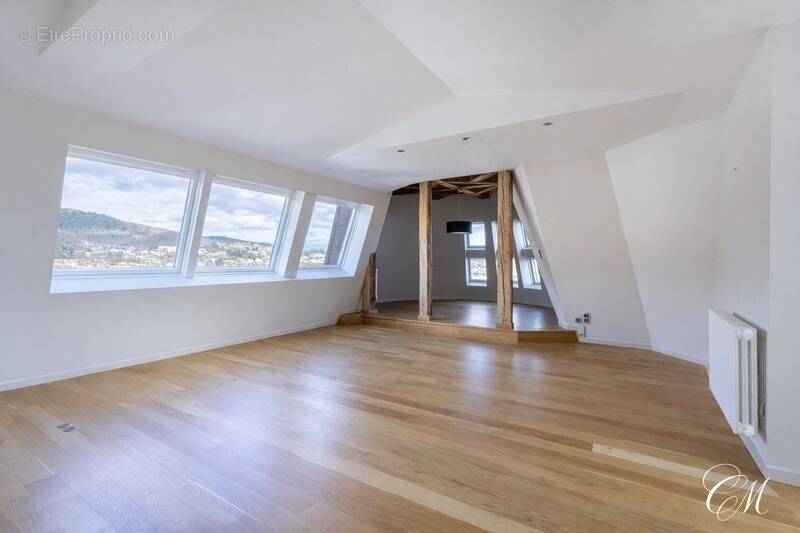 Appartement à CHAMALIERES