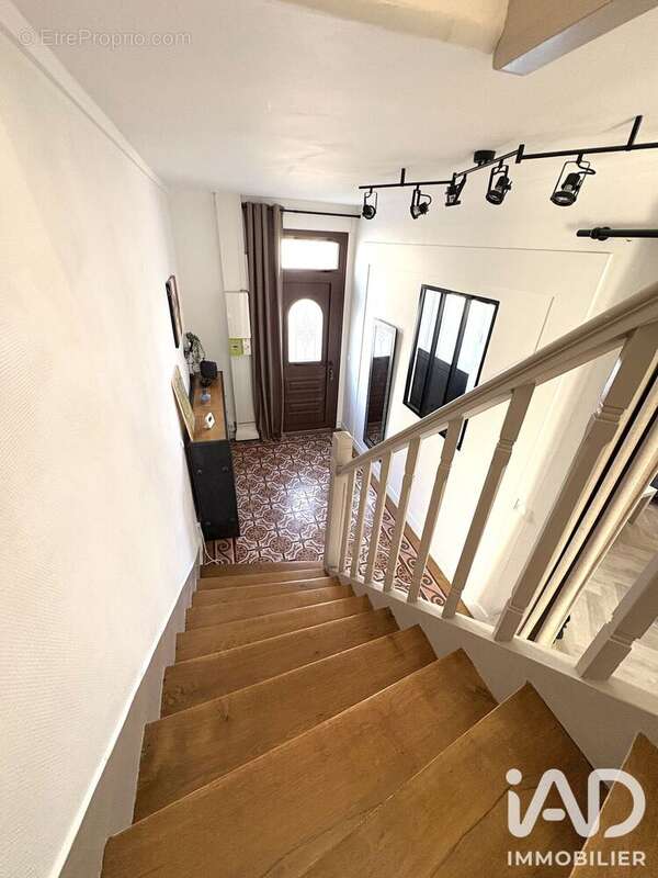 Maison 76 m² à Livry-Gargan  - photo 5