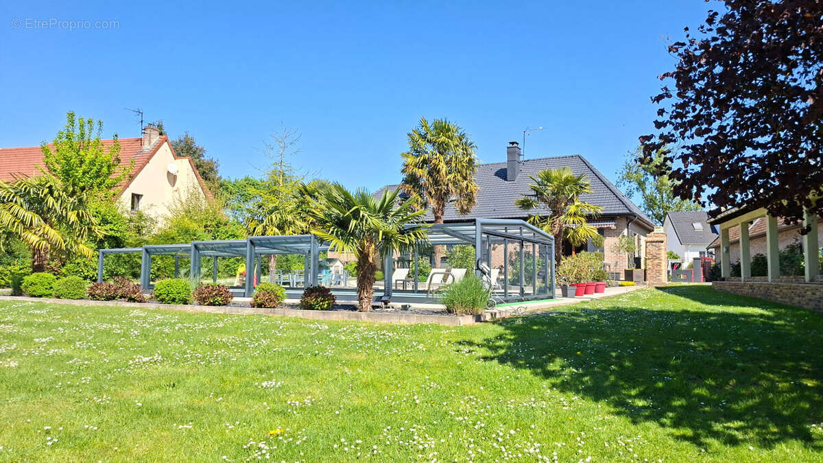 Maison à VILLERS-BOCAGE