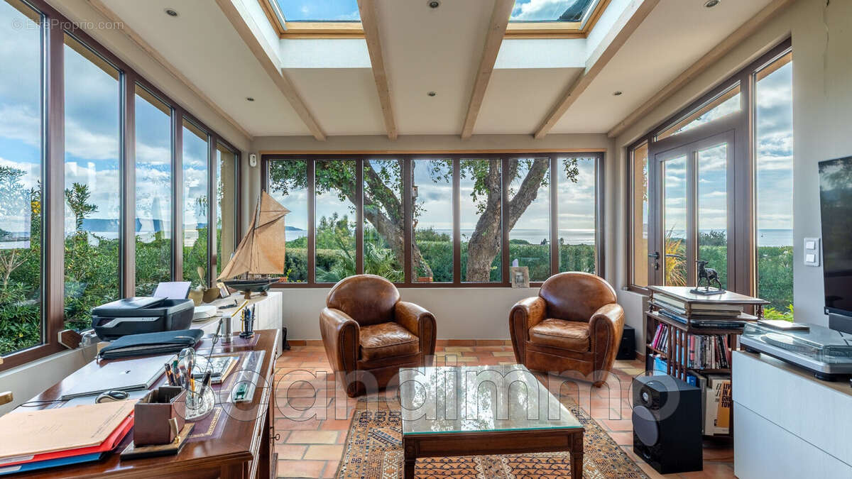 Maison à CAVALAIRE-SUR-MER