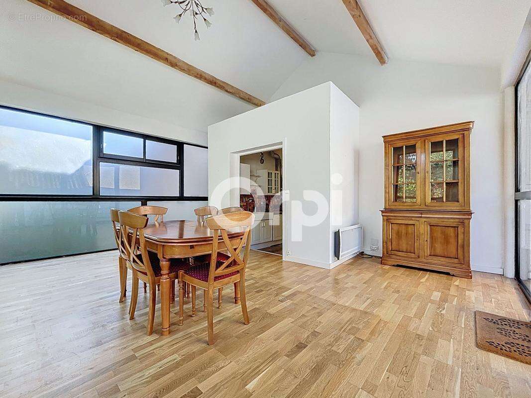 Maison à LONGJUMEAU