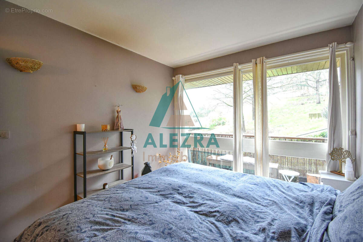 Appartement à LA CELLE-SAINT-CLOUD