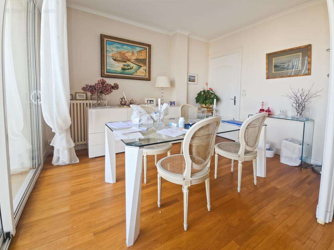 Appartement à LA ROCHELLE