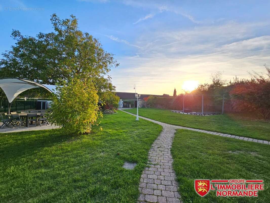 Maison à PACY-SUR-EURE