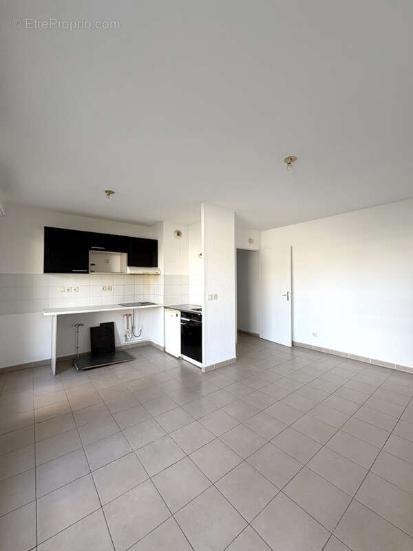 Appartement à MARSEILLE-15E