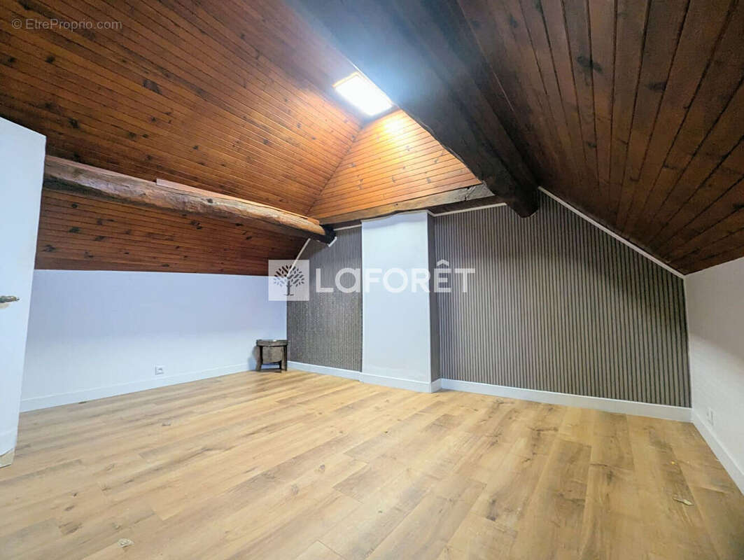 Maison à VILLIERS-LE-BEL