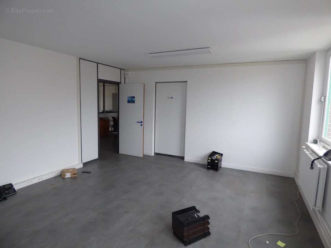 Commerce à COURCOURONNES