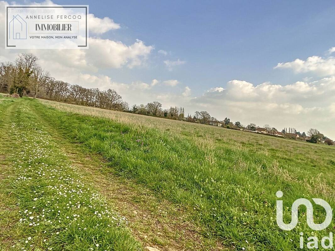 Photo 1 - Terrain à MARZY