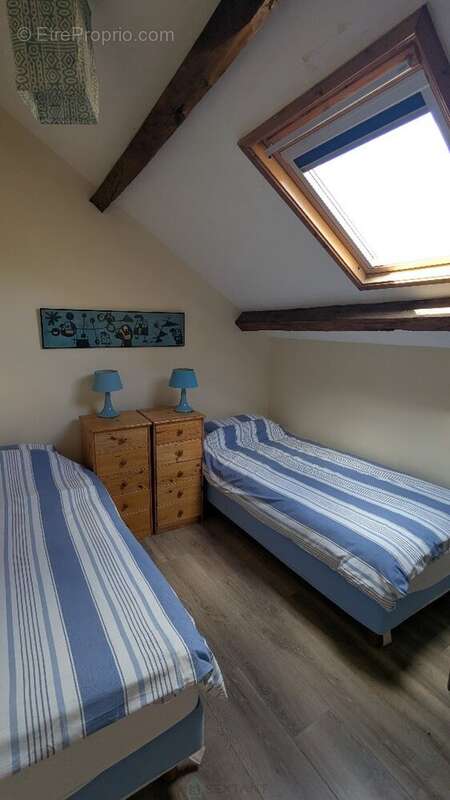 Grande maison en pierres de 265 m²  8 chambres  Fort potentiel d'accueil  Idéal gîte ou grande famille - photo 19