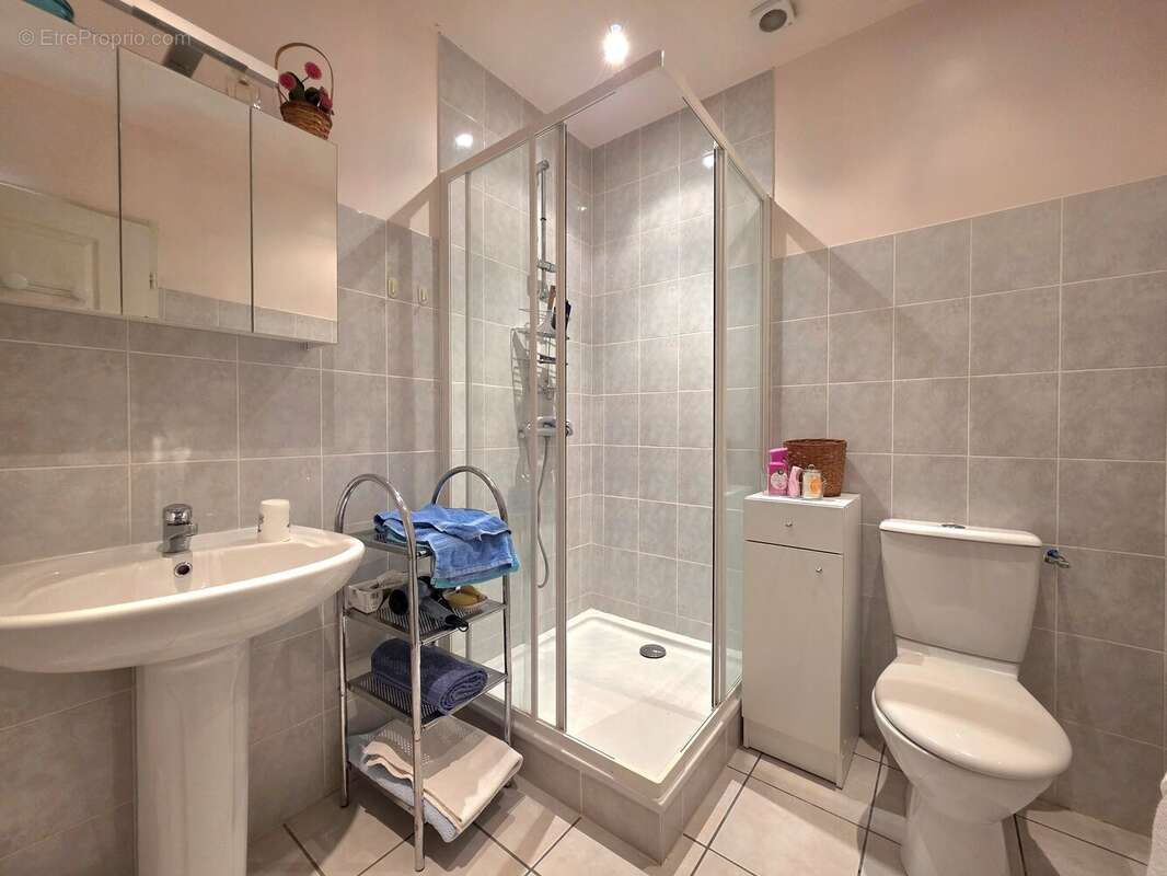 Appartement à RAZAC-DE-SAUSSIGNAC