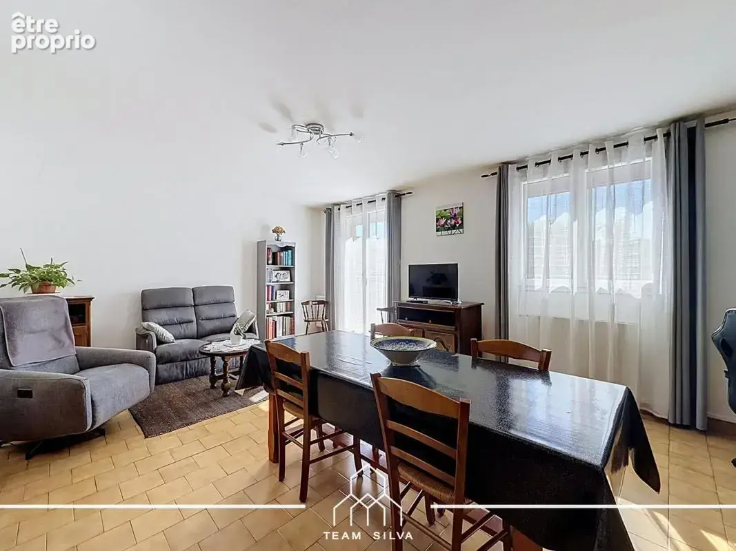 Maison 5 pièces 118 m² à vendre à Givors (69700) - photo 5