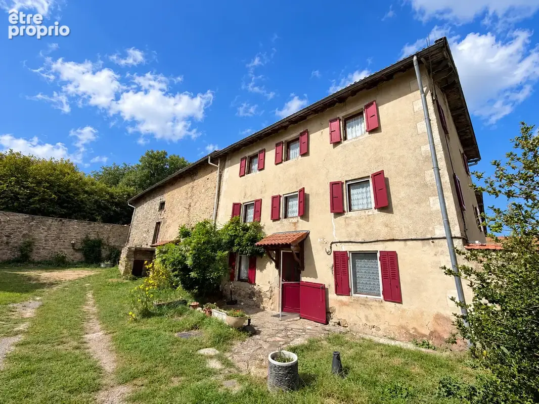Maison à SAINT-PAL-DE-SENOUIRE