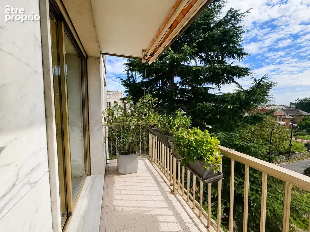 Appartement - 4 pieces avec balcon - quartier diderot - photo 5