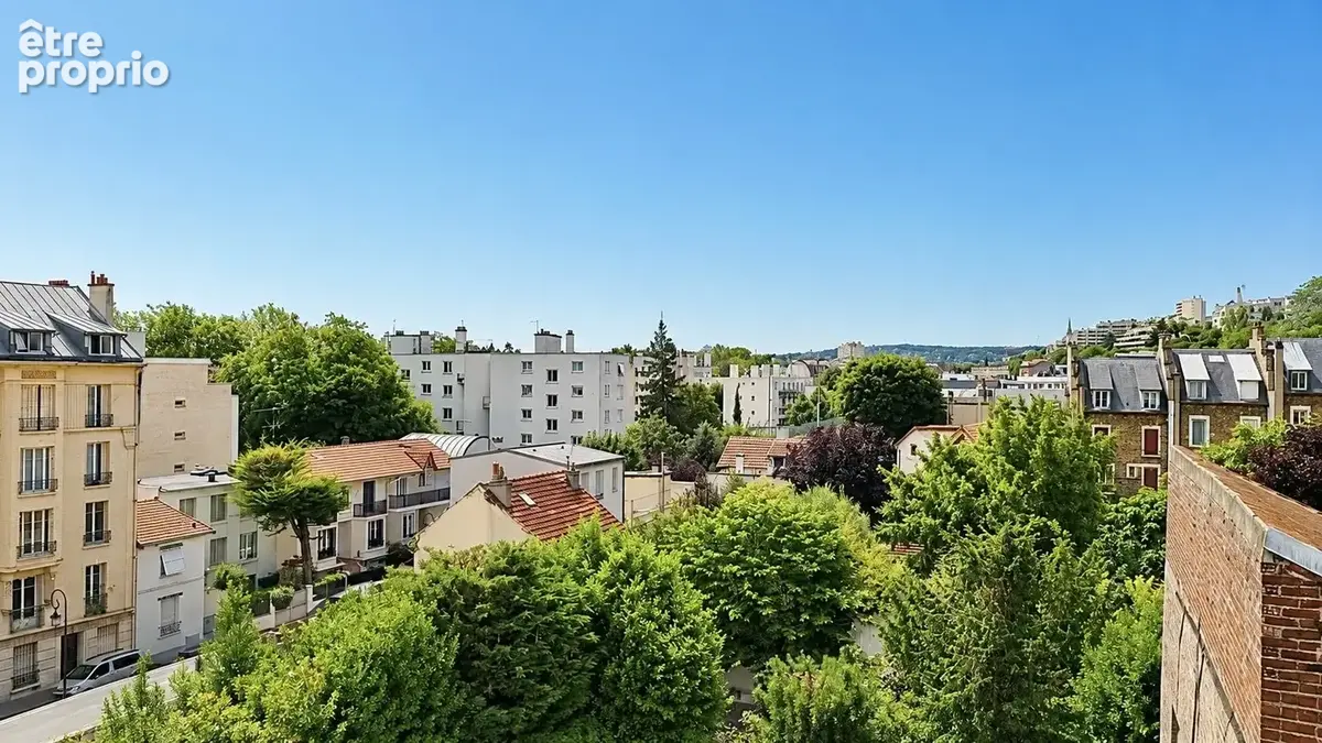Appartement 2 pièces 43 m² à vendre à Saint-Cloud (92210) - photo 2