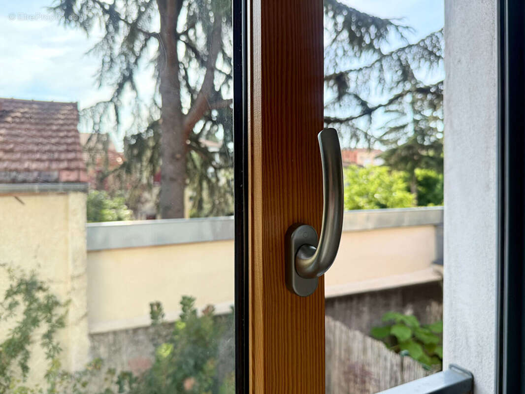 Vente appartement T3 - sans vis à vis - calme - loggia plein Est - photo 8