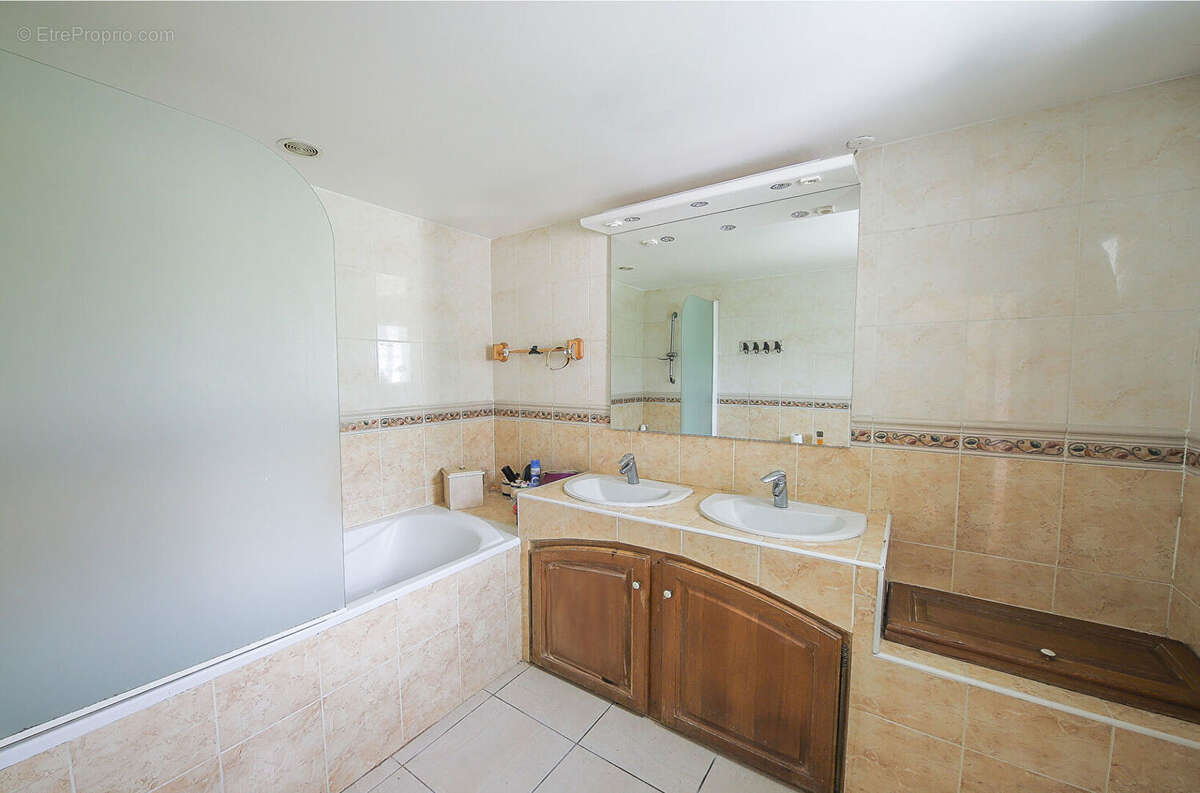 Appartement à BIGUGLIA