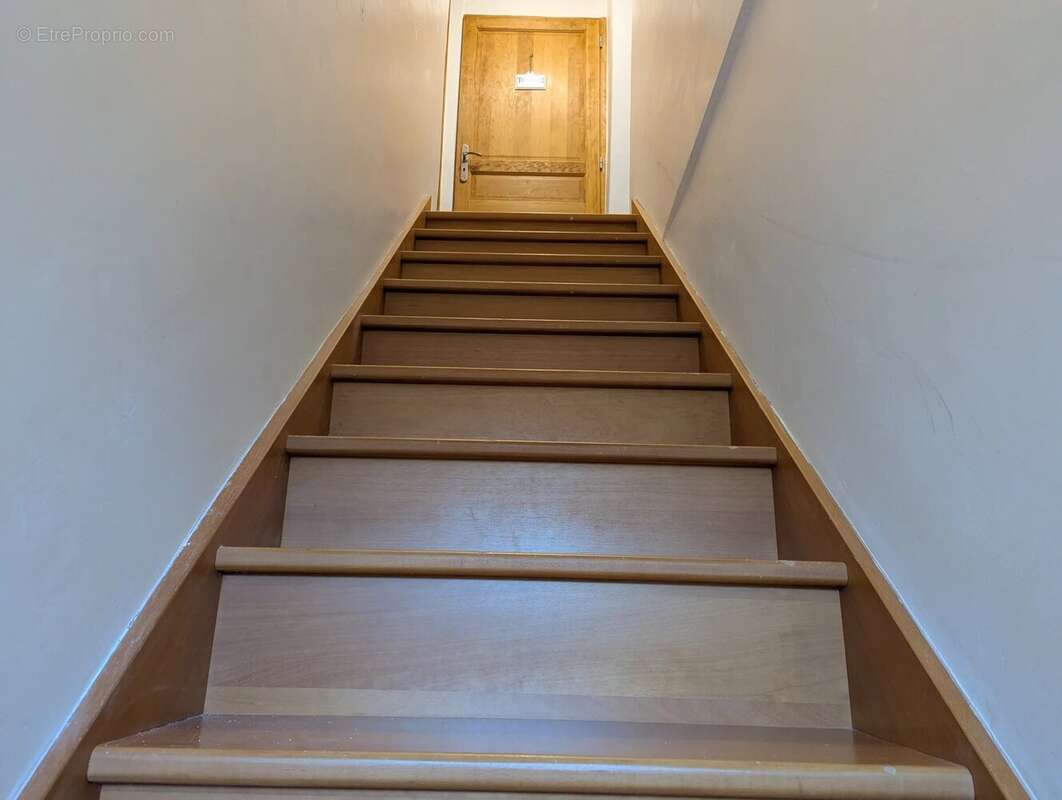 Appartement à CHAILLAC