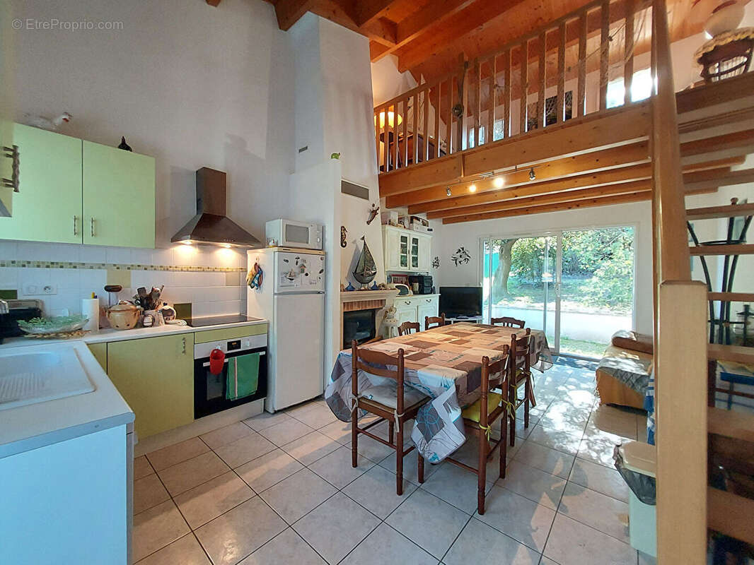 Maison à LE GRAND-VILLAGE-PLAGE