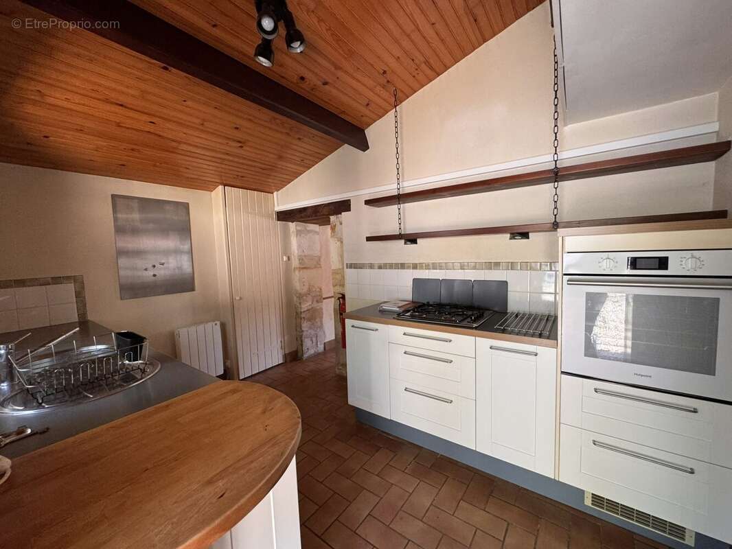 Maison 53 m² à Varzay  - photo 3
