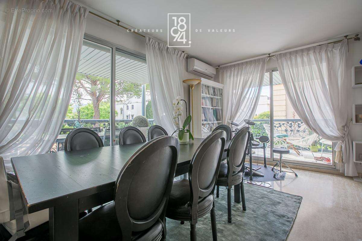 Appartement à MARSEILLE-8E