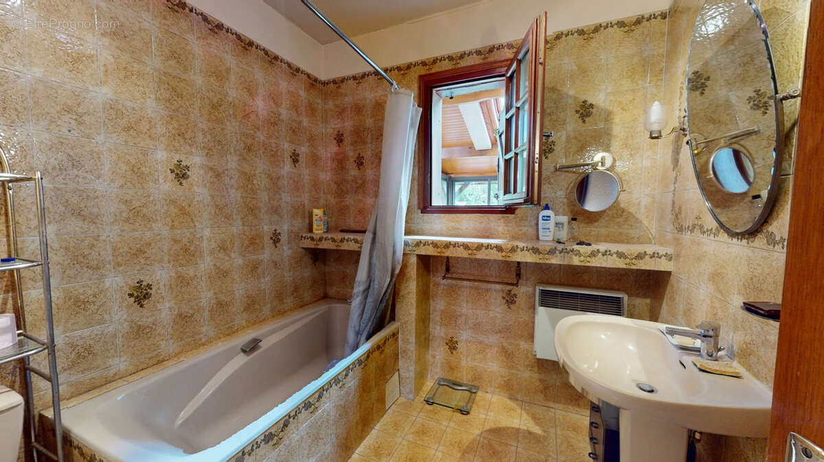 Maison à VILLIERS-SAINT-FREDERIC