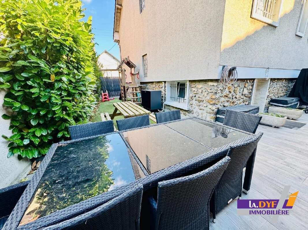 Maison à AULNAY-SOUS-BOIS