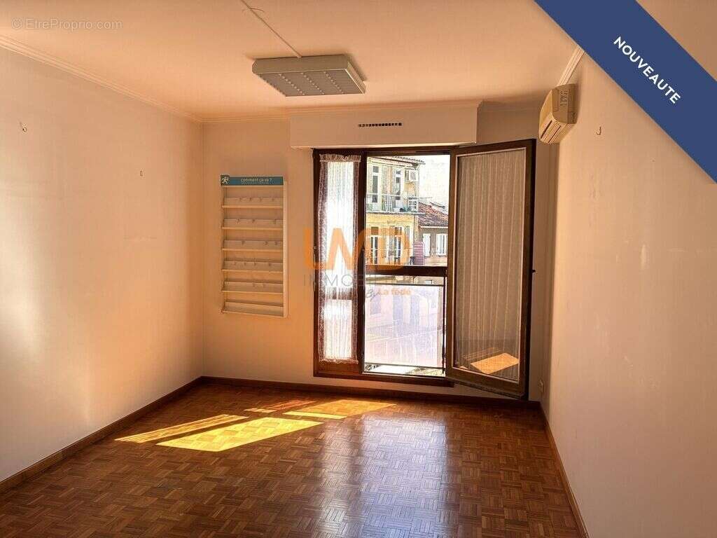 Appartement à MARSEILLE-6E