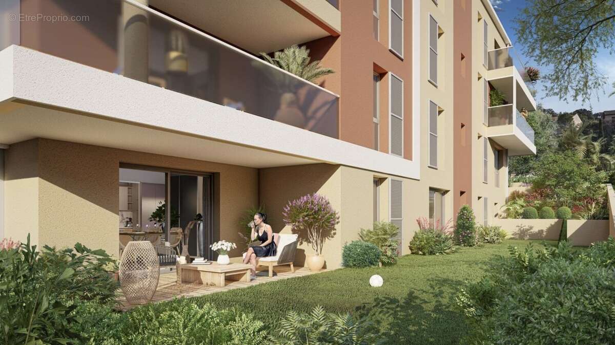 Appartement à SAINT-RAPHAEL