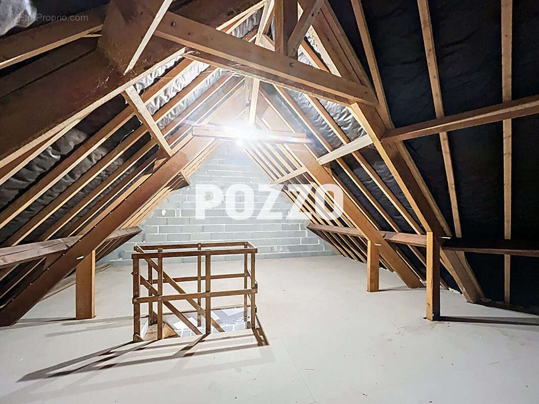 Maison à SAINT-SEVER-CALVADOS