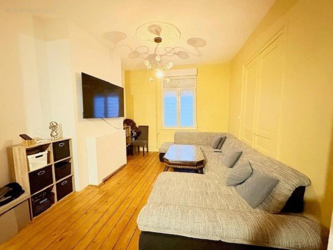 Photo 1 - Maison à VALENCIENNES