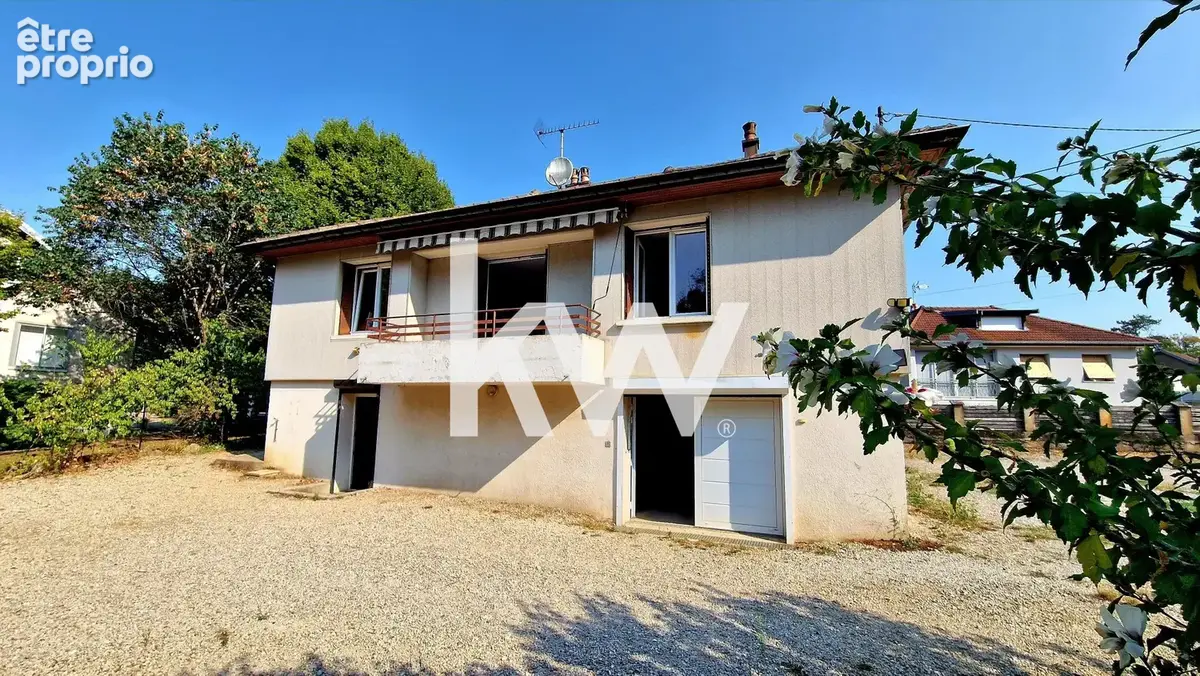 Maison 75 m² à Saint-Vit  - photo 1