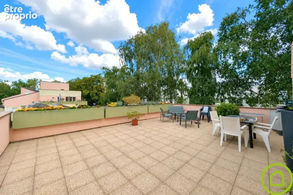 Appartement 4 pièces 97 m² à vendre à Villeneuve-D'ascq (59650) - photo 4