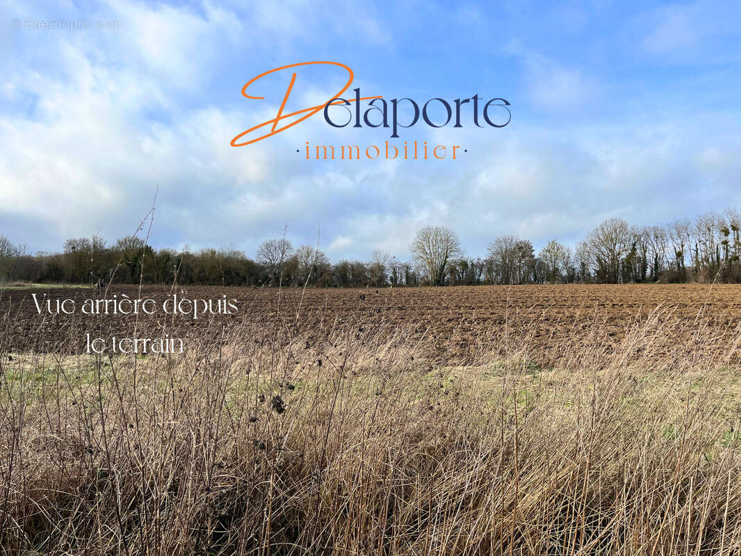 Terrain à FOSSEMANANT