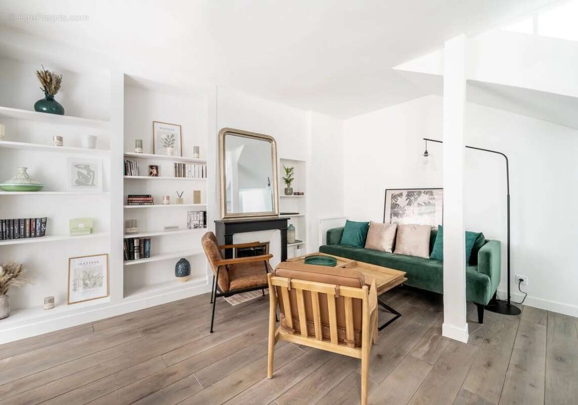 Appartement à PARIS-6E