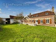Maison à AIX-EN-OTHE