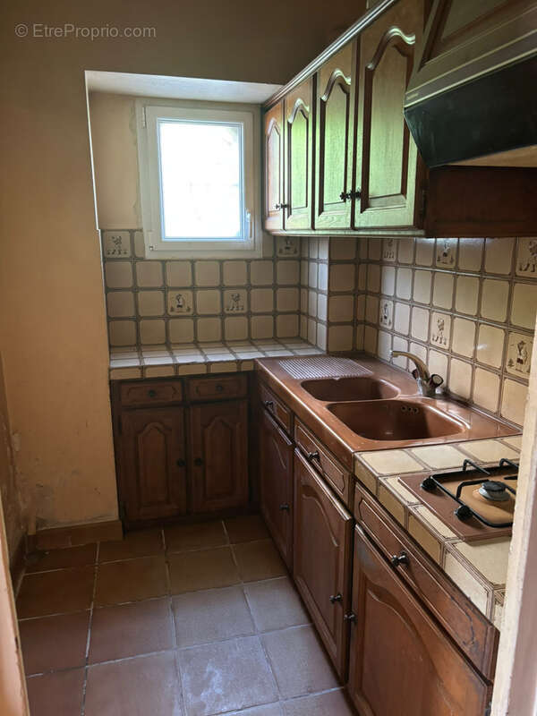 Charmante maison de village de 185 m2 avec garage - photo 6