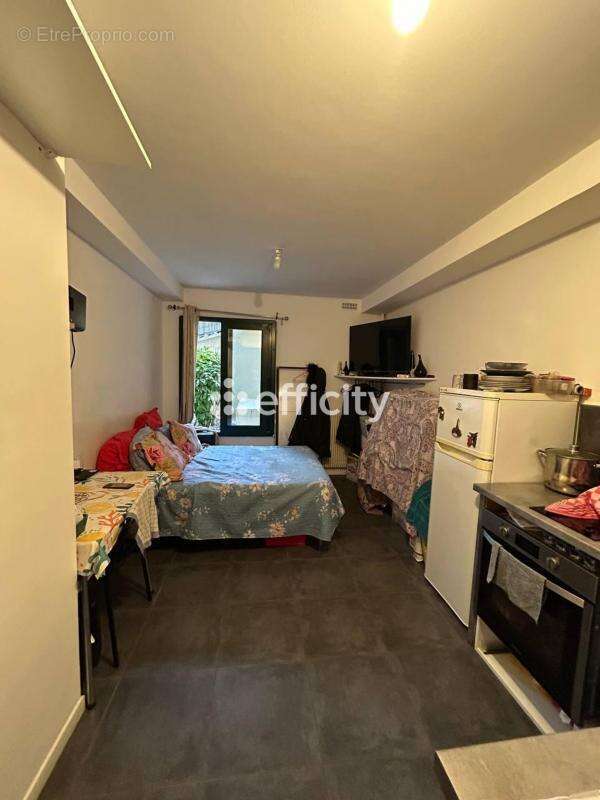 Appartement à PARIS-12E