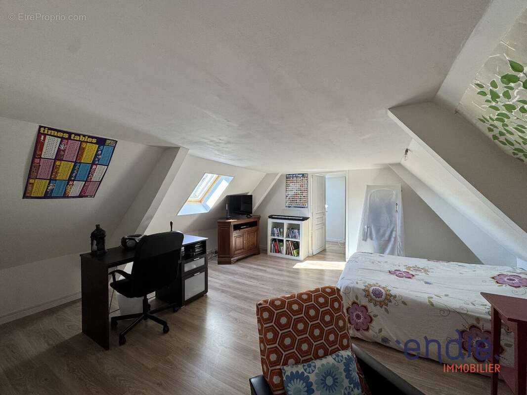 Maison à CLINCHAMPS-SUR-ORNE