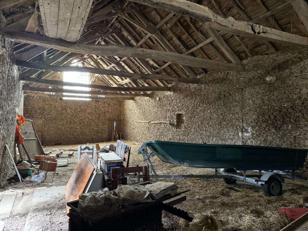 Maison à TAURIAC-DE-NAUCELLE