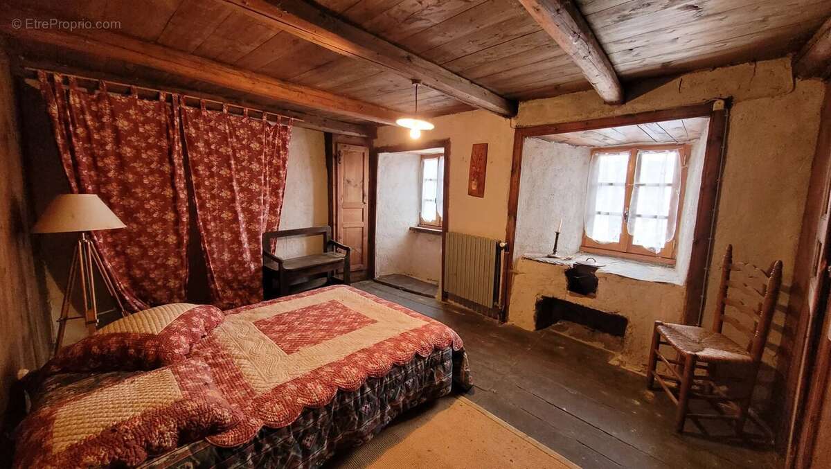 Maison à FAY-SUR-LIGNON