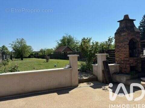 Maison 189 m² à Pressigny  - photo 7