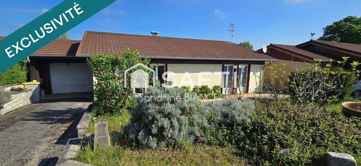 Photo 2 - Maison à CHARVIEU-CHAVAGNEUX