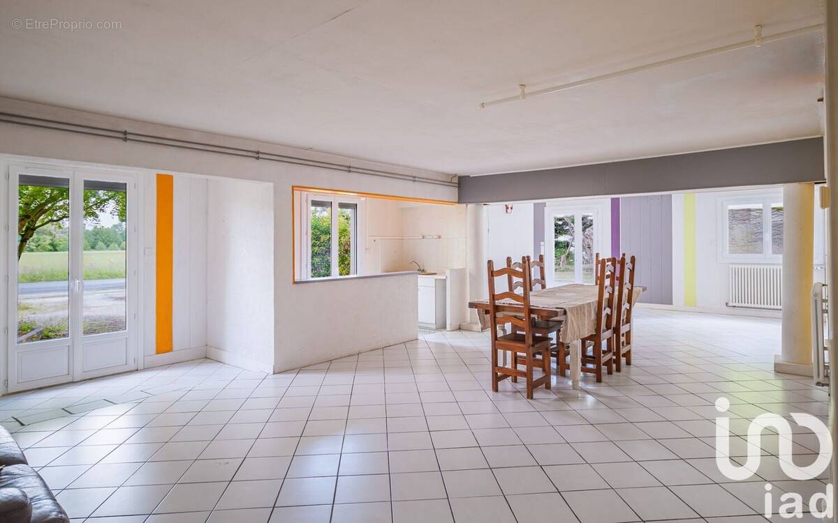 Photo 1 - Maison à RUAUDIN