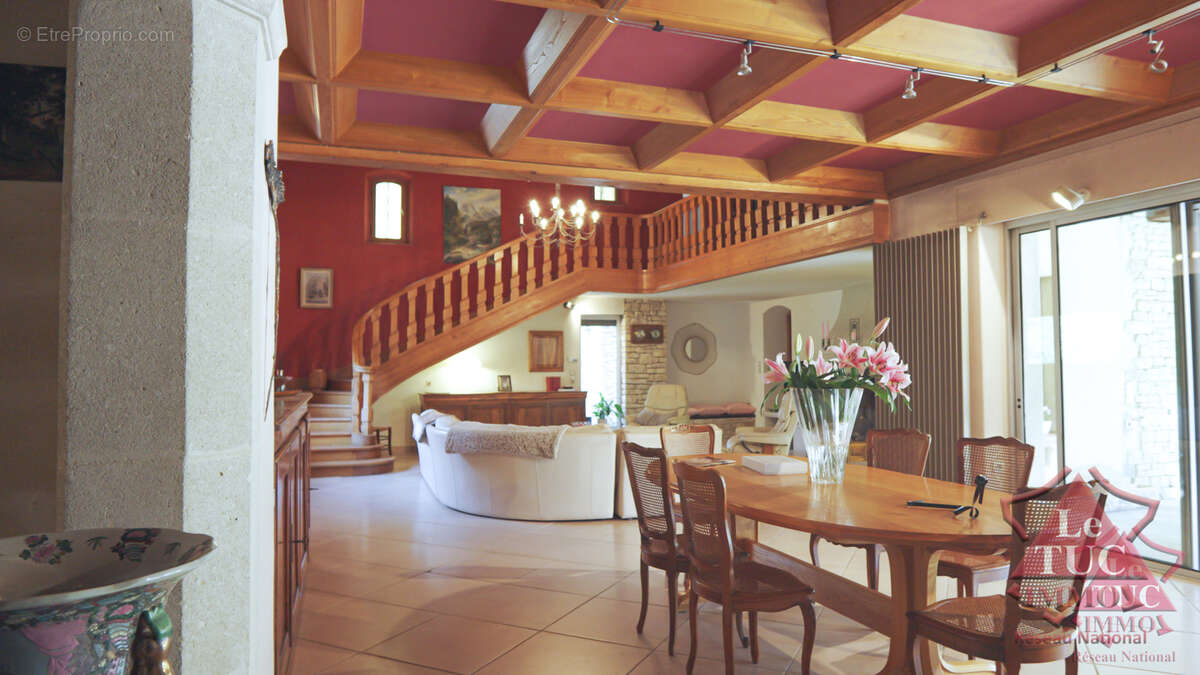 Maison à ORANGE