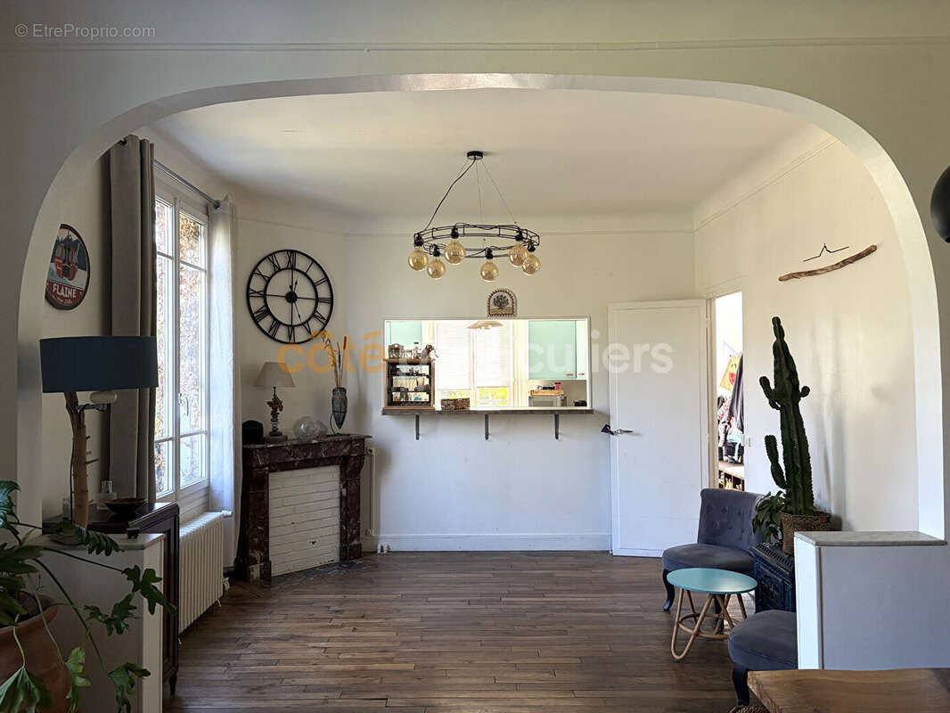 Maison à GIF-SUR-YVETTE