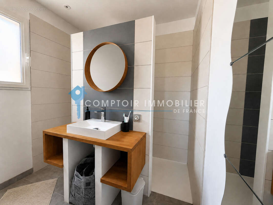 GALLARGUES-LE-MONTUEUX   Villa familiale 140 m2   4 chambres   Suite parentale   Piscine - photo 12