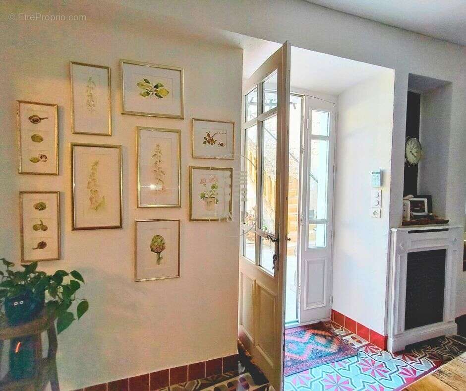 Maison à GARRIGUES-SAINTE-EULALIE