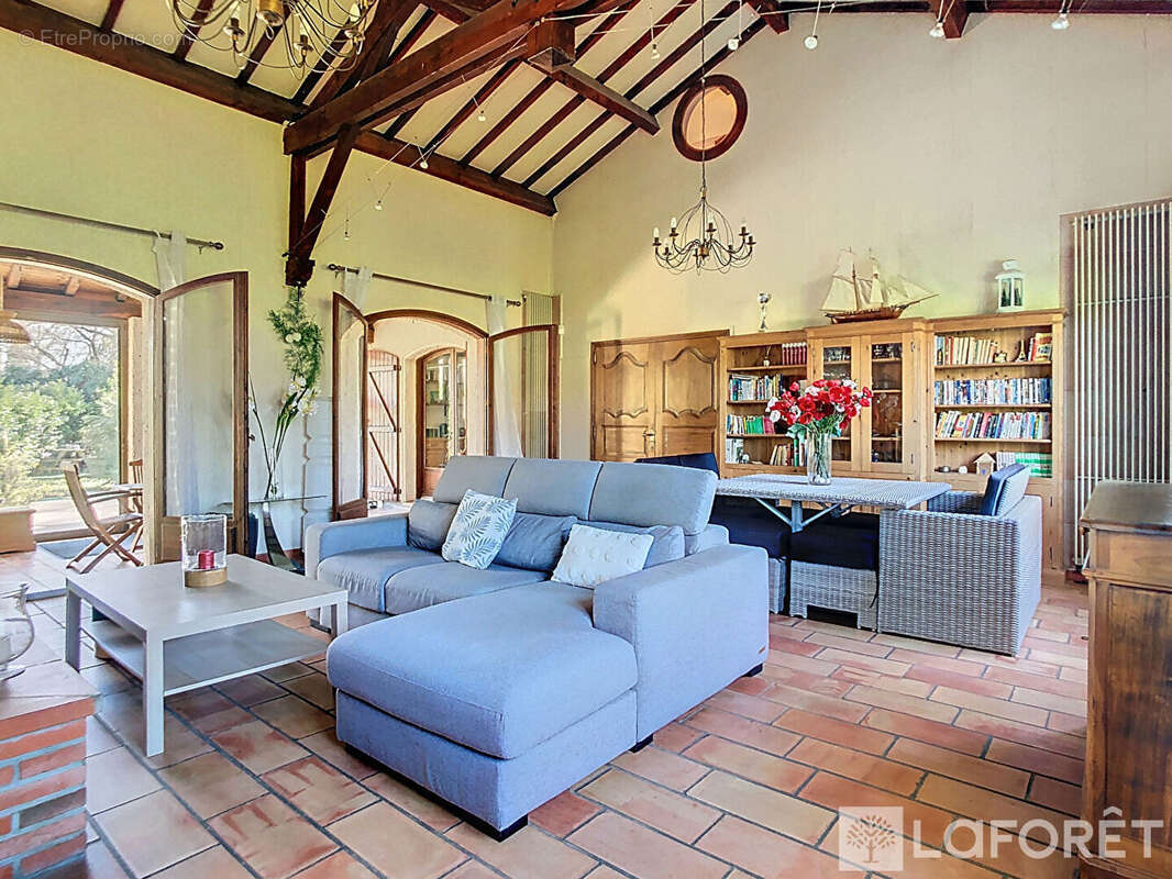 Maison à QUINT-FONSEGRIVES