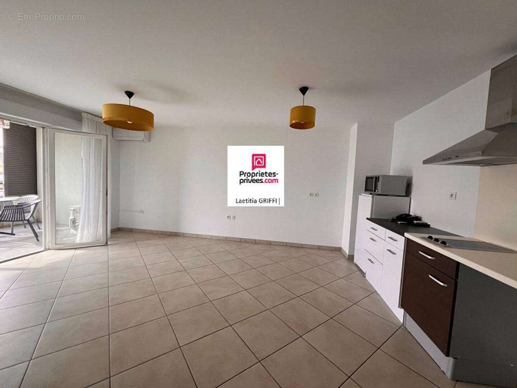 Appartement à FREJUS